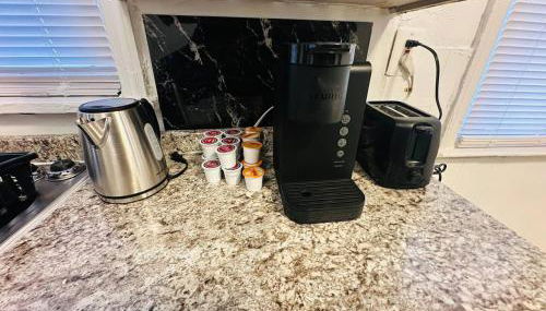 Refurbished 3 Bed, 2 Bath Apt - Near Park and Falls - Foto 5