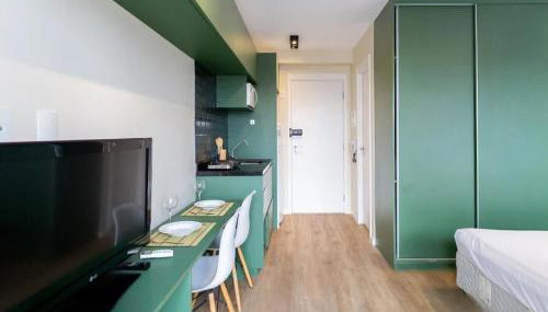 Em frente ao metrô Luz Lindo e Confortável - Foto 5