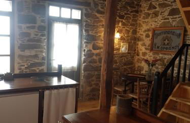 Chios Houses, beautiful restored traditional stone houses with an astonishing seaview - Foto 11