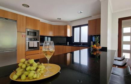 Capela's House by LovelyStay - Foto 14