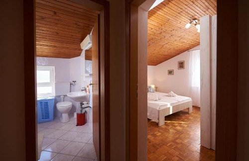 Apartments Lara - Photo 8