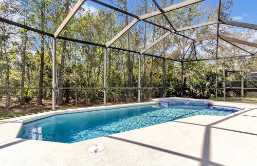 Stunning 5 bedroom pool home in gated community minutes from Disney - Foto 67