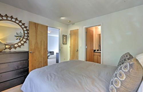 LoHi Apartment with Patio 1 Mi to Downtown Denver! - Foto 13