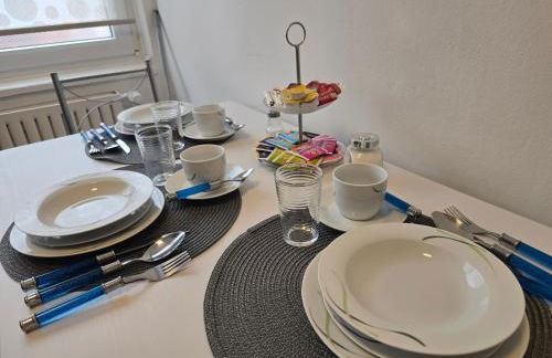 Apartment in Krefeld City with Balcony - Foto 13