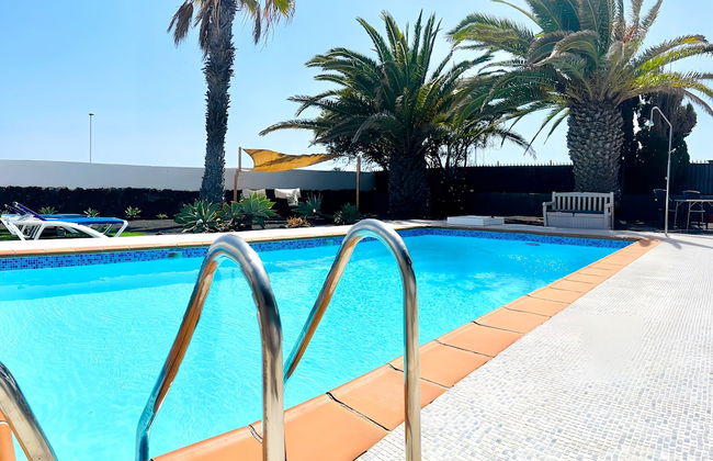 Villa Descansa With Private Pool, Air-conditioning, Sea View, Smart-tv & Wifi - Foto 20