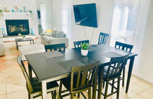 Sea Salt Vacation Home, Private Pool - Walk to Beach - Foto 13