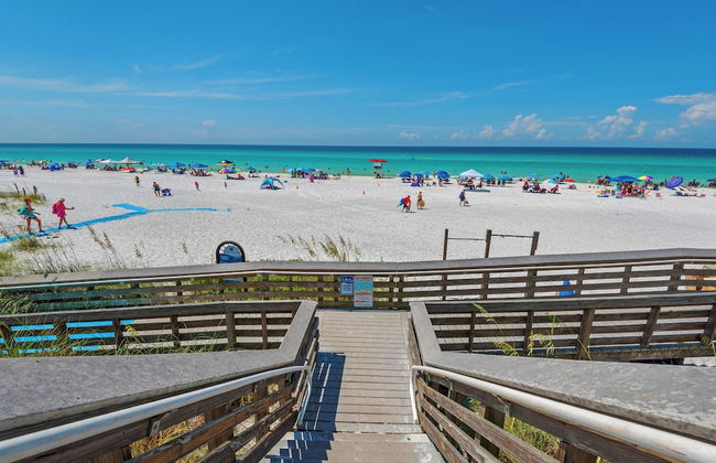 Modern + New Construction & Gulf Views; 3 Pools & Steps to Beach - Foto 48