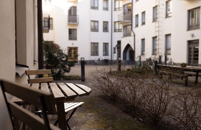 2ndhomes Gorgeous Courtyard Home w Sauna - Foto 28