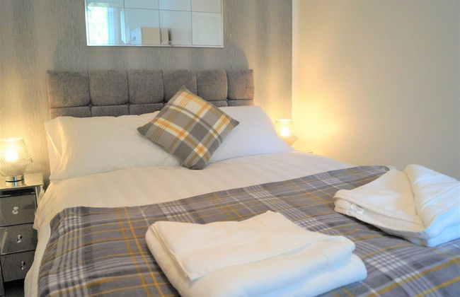 Harwoods Road Watford Apartments - Foto 2