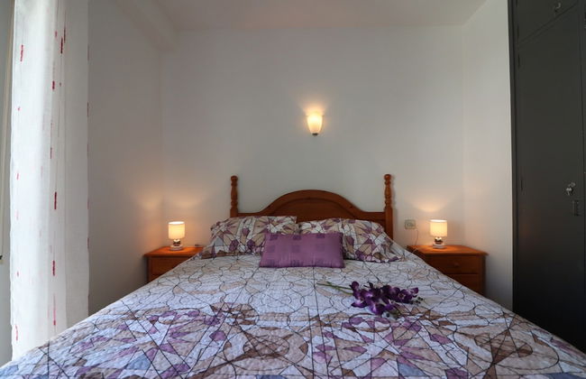 Apartment in Roses With Balcony - Photo 7