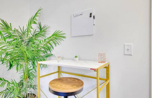 1BR King Bed near Shopping, Dining & Entertainment - Foto 37