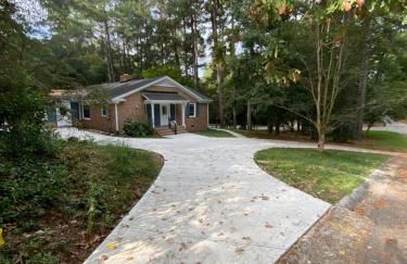 Northwest Raleigh Delight-Near Hospitals, RDU, RTP - Foto 2