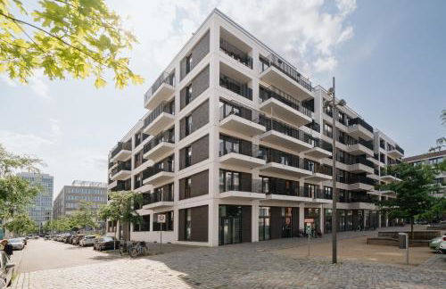 Homely Berlin - New Build , near River , Main Station , Family & Business - Photo 4