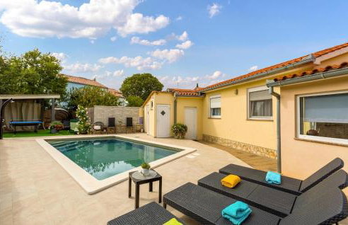 Awesome Home In Vodnjan - Foto 1