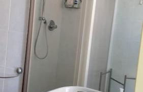 SUNNY AND LOVELY APARTMENT - free wifi - Foto 14