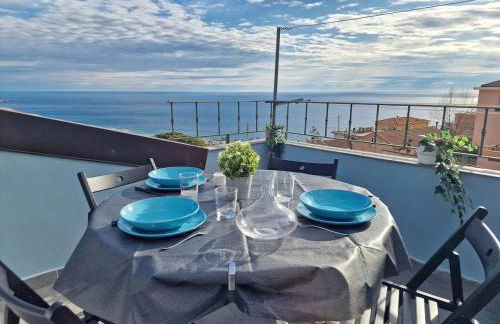 Free Parking Sanremo - Panoramic Terrace with Sea View - Foto 1