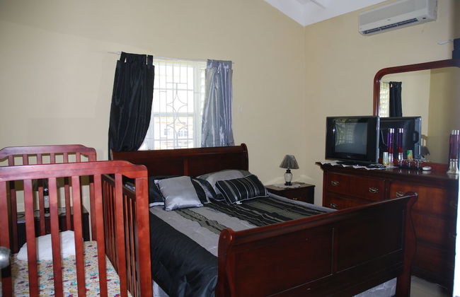 St Mary Mins Away From Ocho Rios 2 bed Ocean View Villa - Foto 2