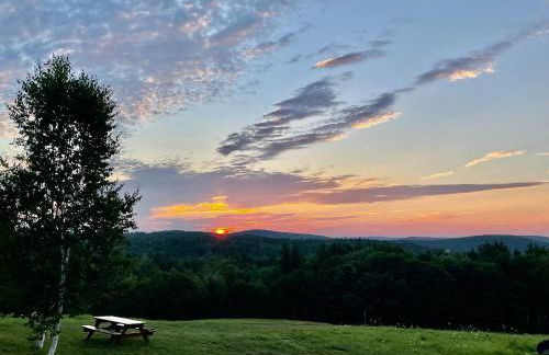 Elegant Private Barn Apartment in E Dover with 50 mile view - Foto 20