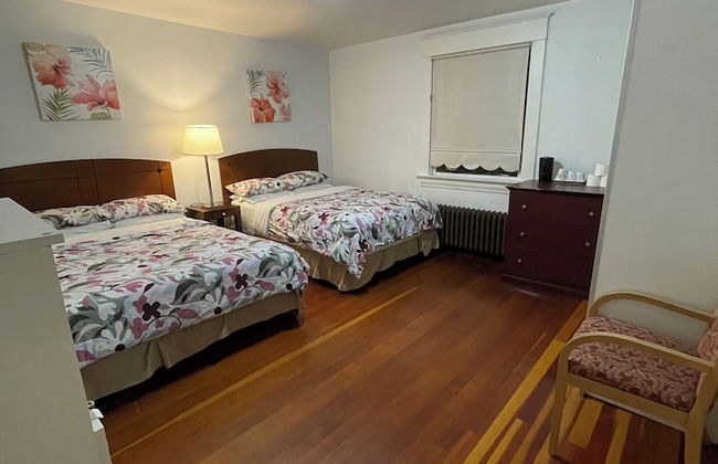 West Broadway guesthouse - Photo 29