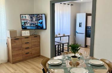 L indémodable rénové spacieux et lumineux avec 2 chambres - Foto 2