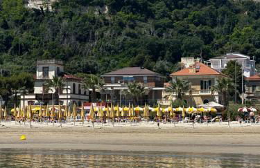 Appartamenti Miresole Nicomare - Foto 33