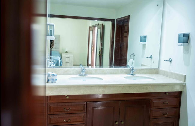 16, Suite With Jacuzzi - Photo 27