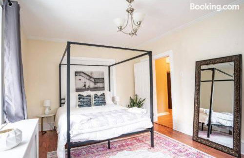 AC 6BR2BA Quiet Island House Near Casinos - Foto 34