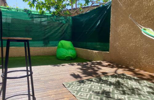 Confortable T2 avec jardin aménagé - Foto 17