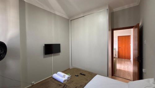 Apartamento Belo Horizonte 2 quartos Ed Maleta, Mercado Central, Feira Hippie, Praça da Liberdade e Parque Municipal - Foto 3