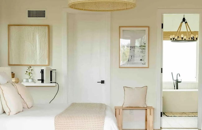 Mediterranean Modern Steps to Beach Dining w Spa - Foto 38