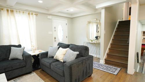 Modern Luxe Retreat -Heart of Chesterfield - Foto 3