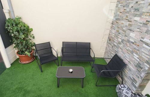 L'Escale CDG aéroport, Stade de France, Parc des Exposition, PARIS - Foto 10