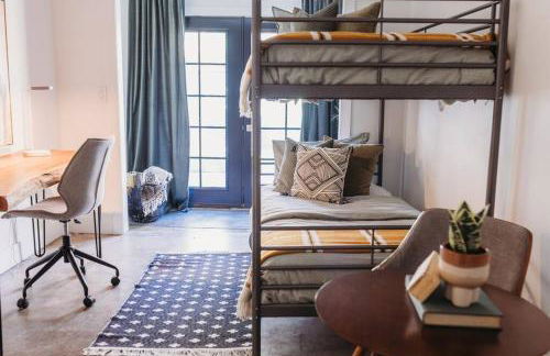 Casa de Vaqueros! Family&Pet Friendly! 3mi to the Beach! - Foto 27