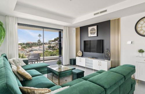 Luxury Apartment Agnieto - The View Fuengirola - Photo 1