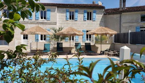 Appart' Nature L'ESCALE - Saintes - Calme, Piscine, Parking, Terrasse - Foto 4, sunbed