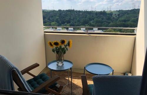 großes Appartement mit Aussichtsbalkon - Foto 7