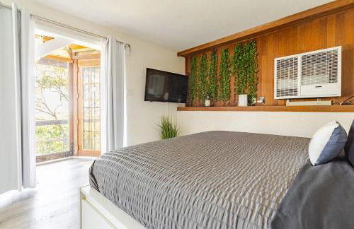 Modern 2 BR 2BA Biz Friendly Duplex with Fast Wi-Fi and Workspaces - Foto 24