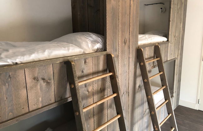 Holiday Home in Vlissingen With Garden - Photo 9