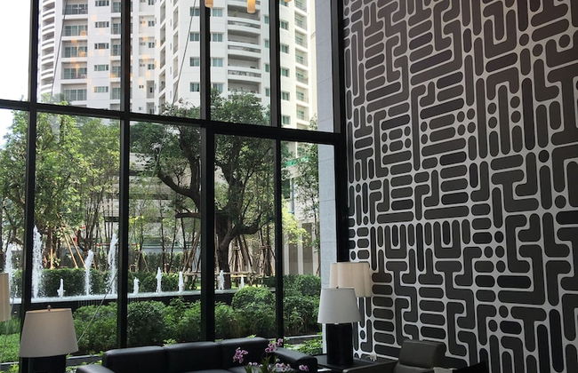 Park 24 Luxury Condo by ML - Photo 4