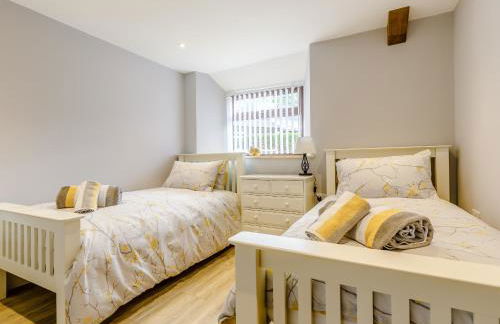 Cwm Dulas - Photo 17