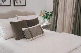 Charming Home Close to Beaches & Downtown - Foto 15