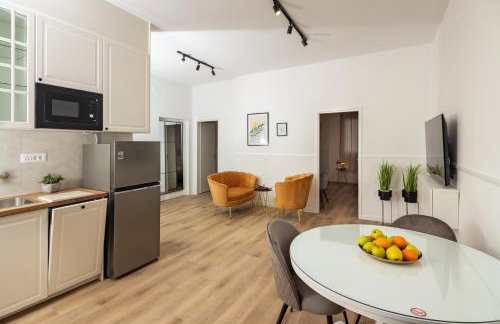 Apartments Golden Beach - Photo 9