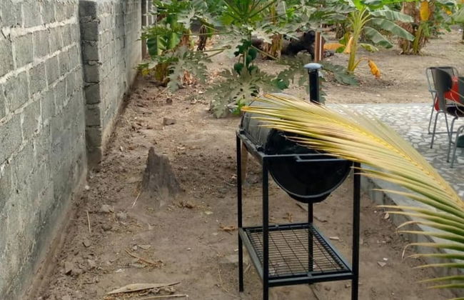 4 Bed House Sleeps 8 - Garden and Pets Welcome - Photo 18