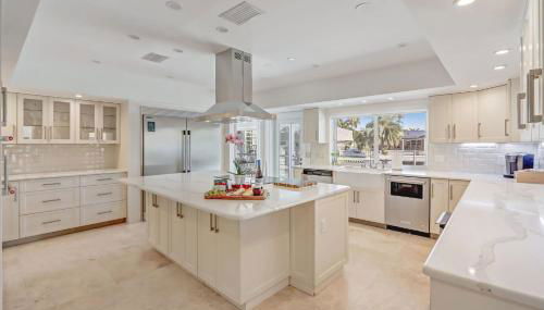 Solara: Waterfront Estate, Pool, Dock, Private Guest Suite - Foto 5