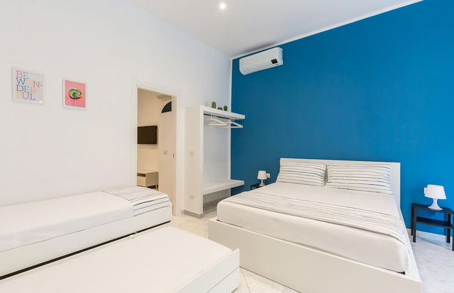 White Blue Apartment at Sanit - Foto 29