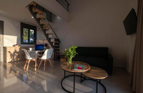 A V Luxury Apartments with Private Pools - Photo 10