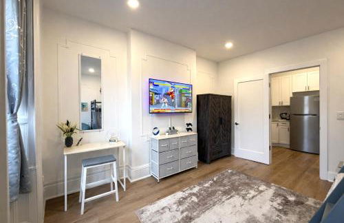 Luxury Hoboken Getaway - 15 Minutes To NYC - Walk To Transit - Great Location - Foto 25