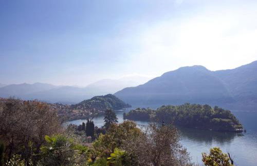 State of the art home suite with 180 degree panoramic lake view, pool and spa sleeping up to 10 guests by Italian Apartments - Foto 45