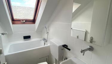 Schönes Zimmer in Schwaig nahe Nürnberg - Foto 4