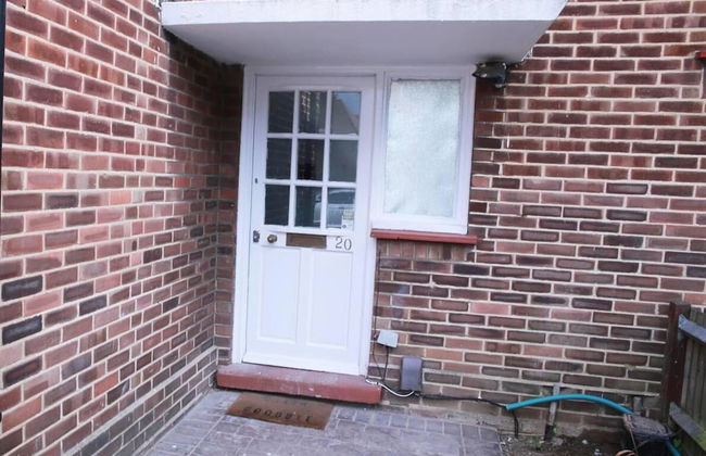 Apartment - Sleeps 2 & Free Parking - Foto 15